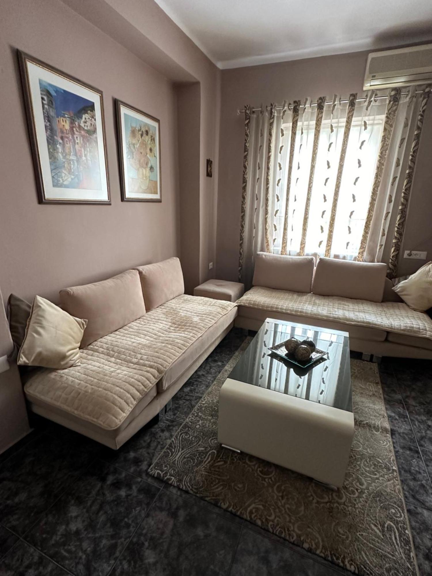 Midtown Cozy Apartment Tirana Eksteriør billede